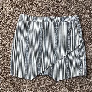 Tulip petal mini skirt